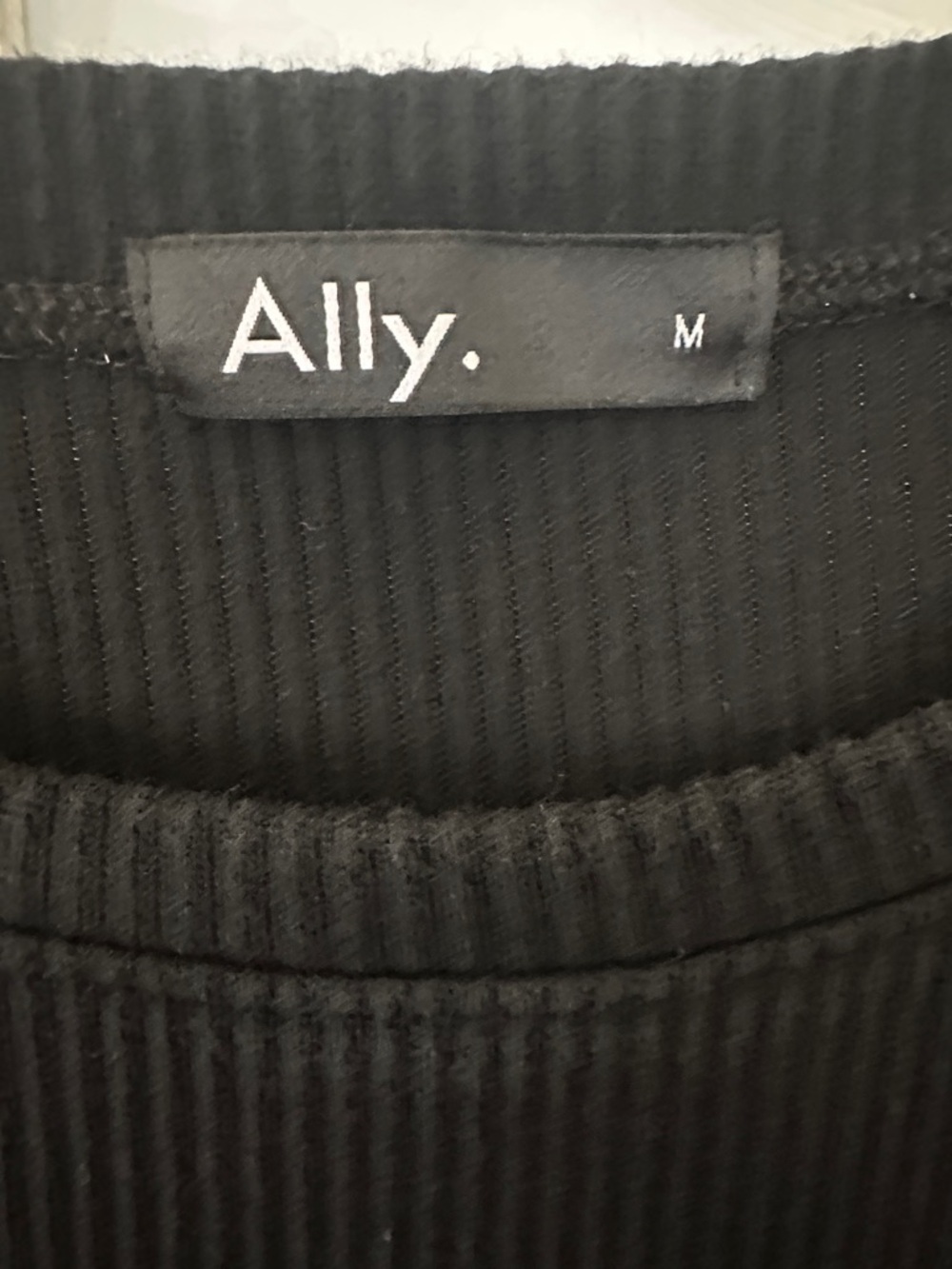 Size Medium Ally. Black Ribbed Short Sleeve Mini Dress - Picture 2 of 4
